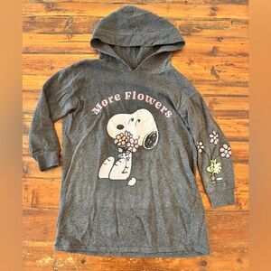Peanuts Gray Snoopy Hoodie